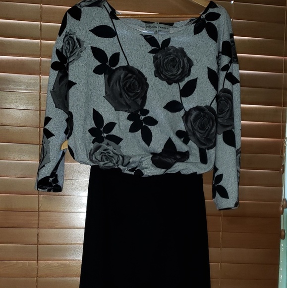 Blouse - Picture 3 of 3